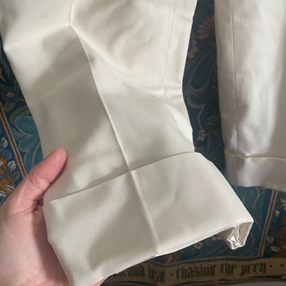 Banana Republic Cream Trousers - Elegant | Size 8 - Picture 5 of 11